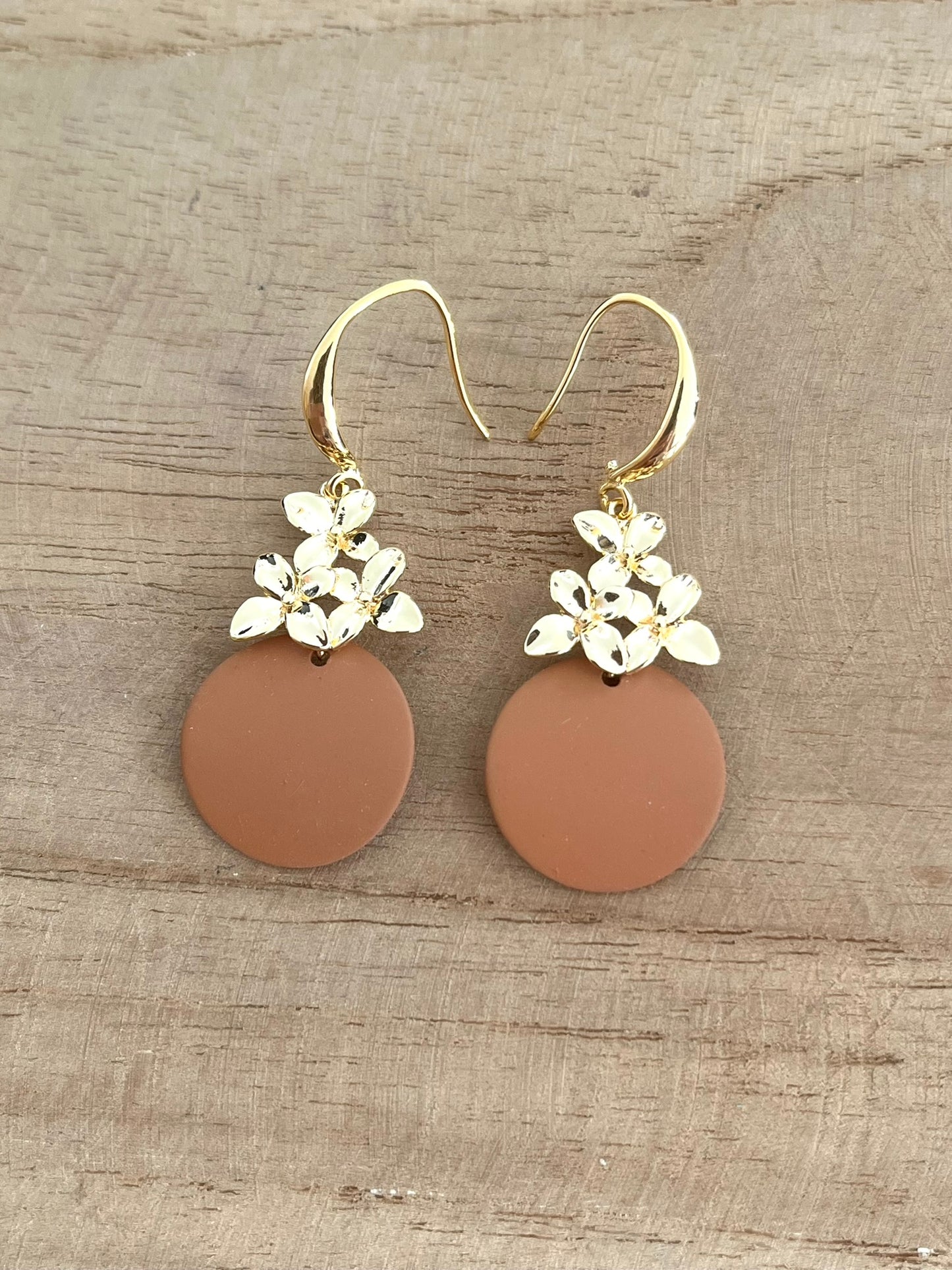 Boucles d'oreilles ORLANE - Fleur Doré et camel