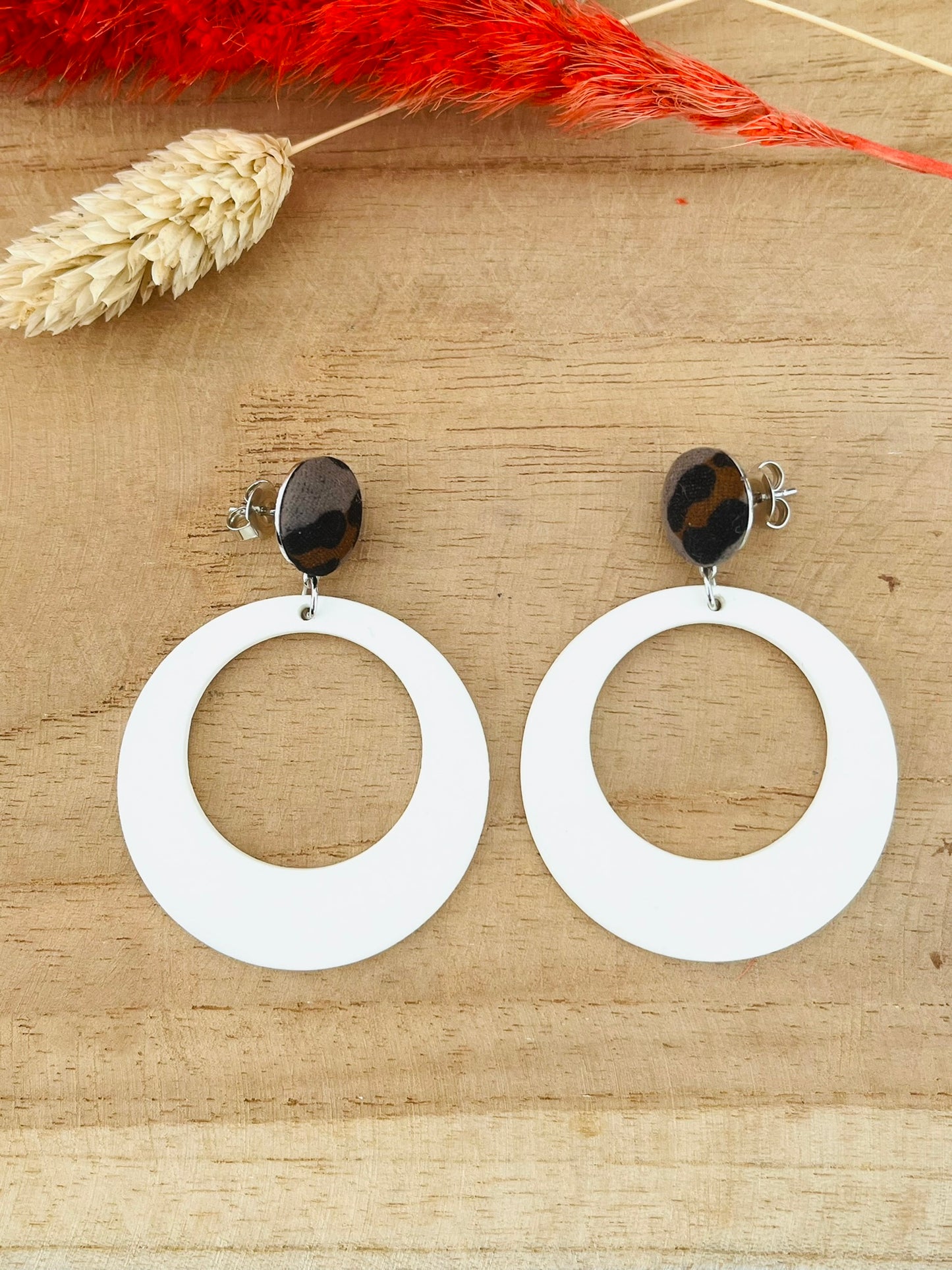 Boucles d'oreilles cercle ELODIE - écru et léopard gris