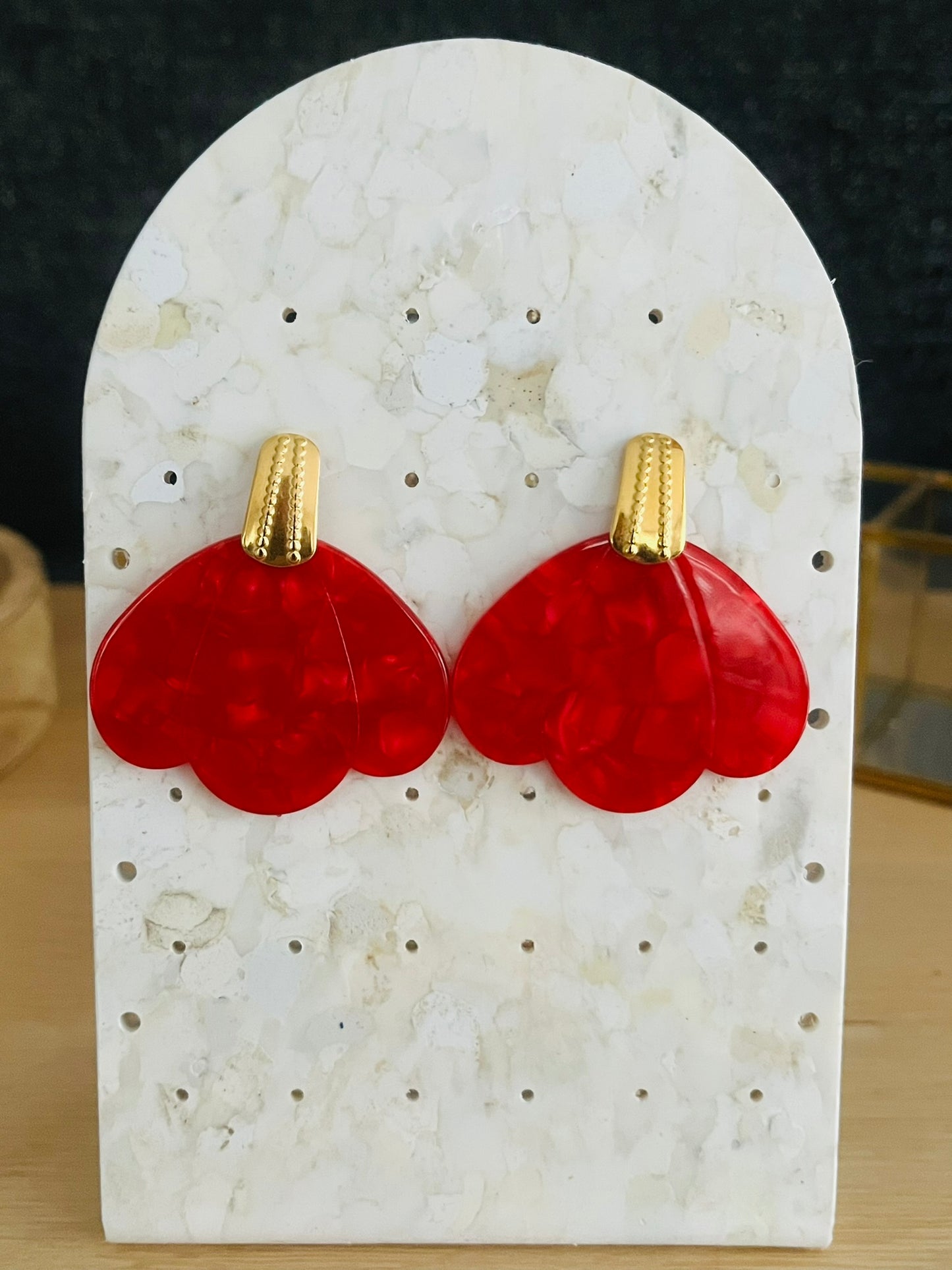 Boucles d'oreilles HANNA - Pétale Rouge nacré