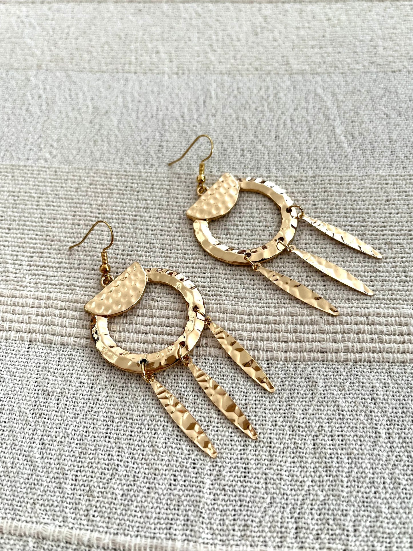 Boucles d’oreilles RABAT - ethniques martelées doré