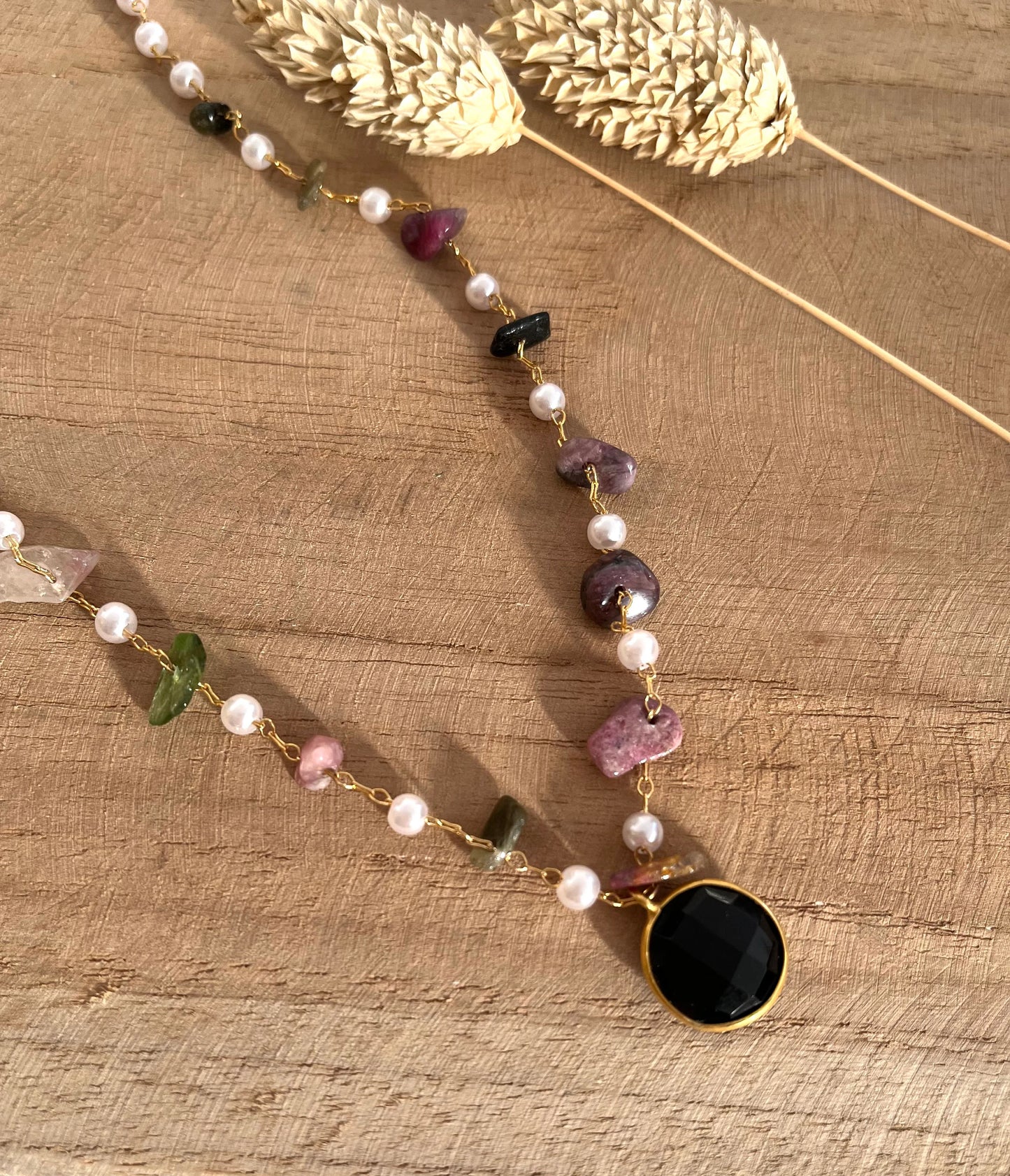 Collier ALBAN - chaîne perlée et pendentif en onyx