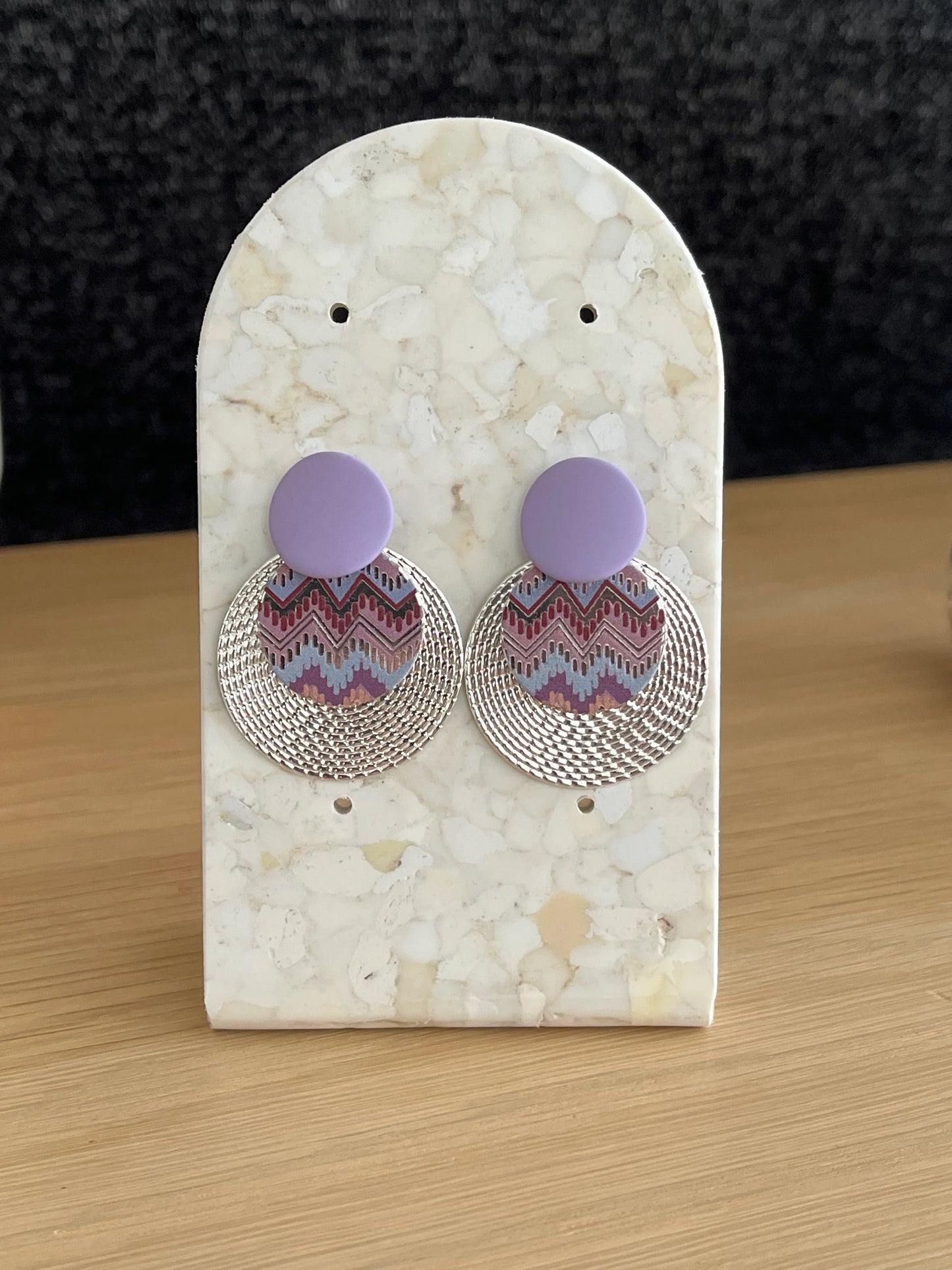 Boucles d’oreilles AEL - argenté et violet, imprimé aztèque