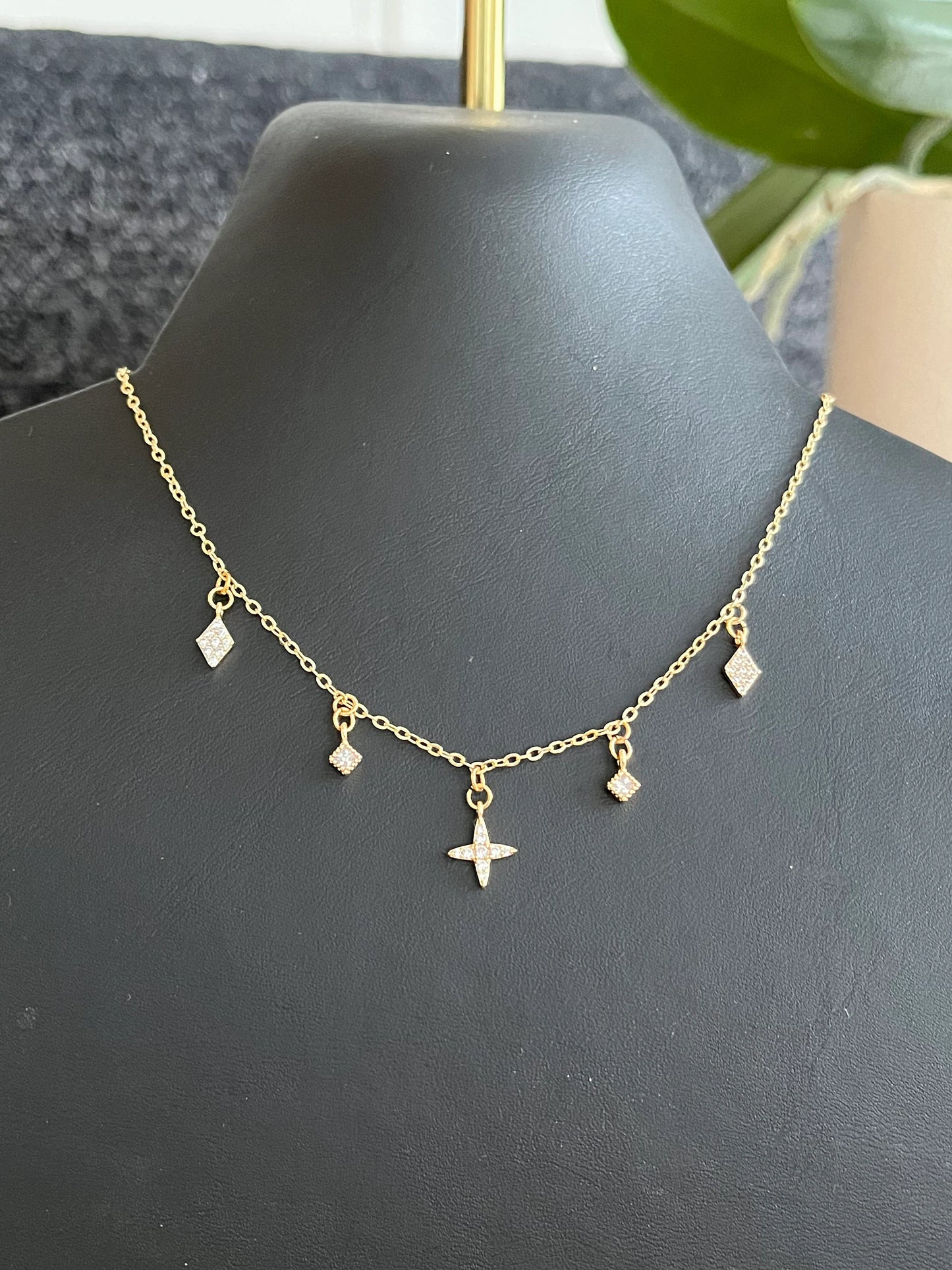 Collier PAUL - Or 18K et pampilles oxydes de zirconium