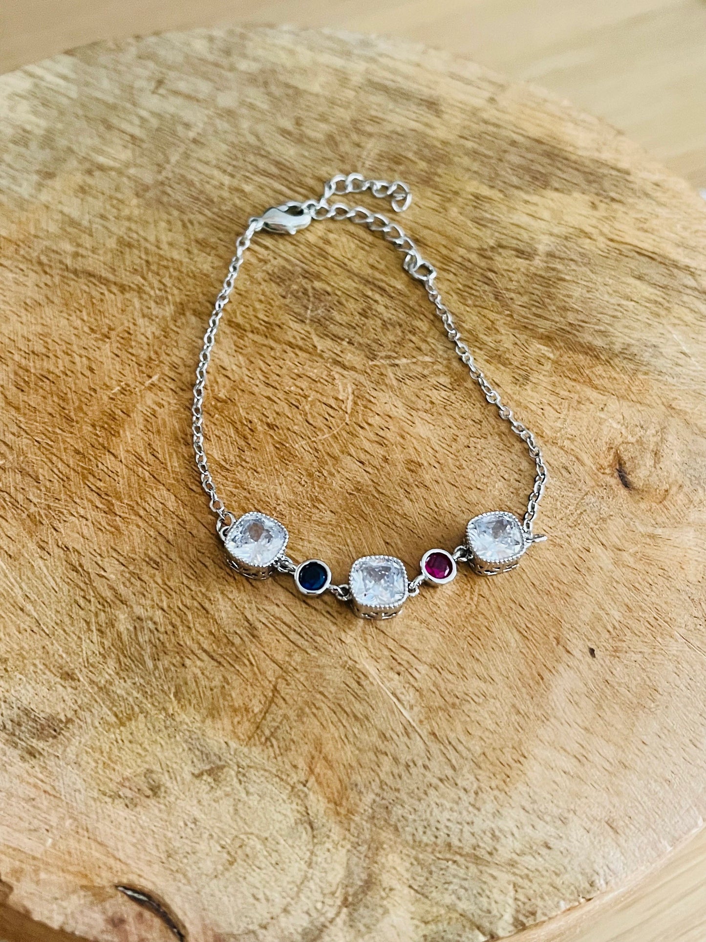 Bracelet MILLIE - argenté, zircons bleu, rose fuchsia et cristal