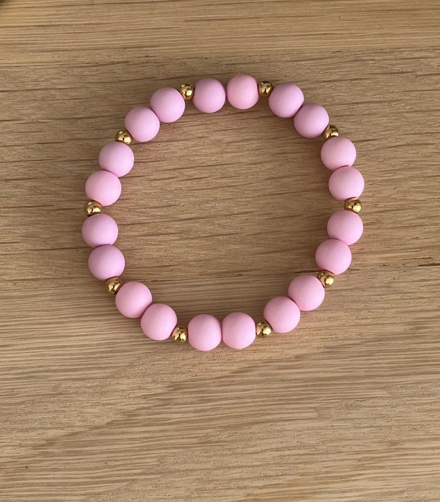 Bracelet élastique - perles acrylique et acier doré