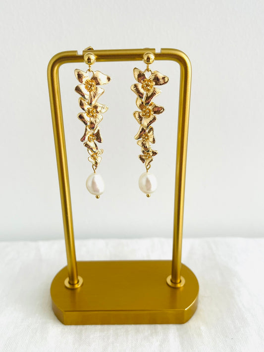 Boucles d'oreilles HERMIONE - 4 fleurs - doré à l'or fin et perles d'eau douce