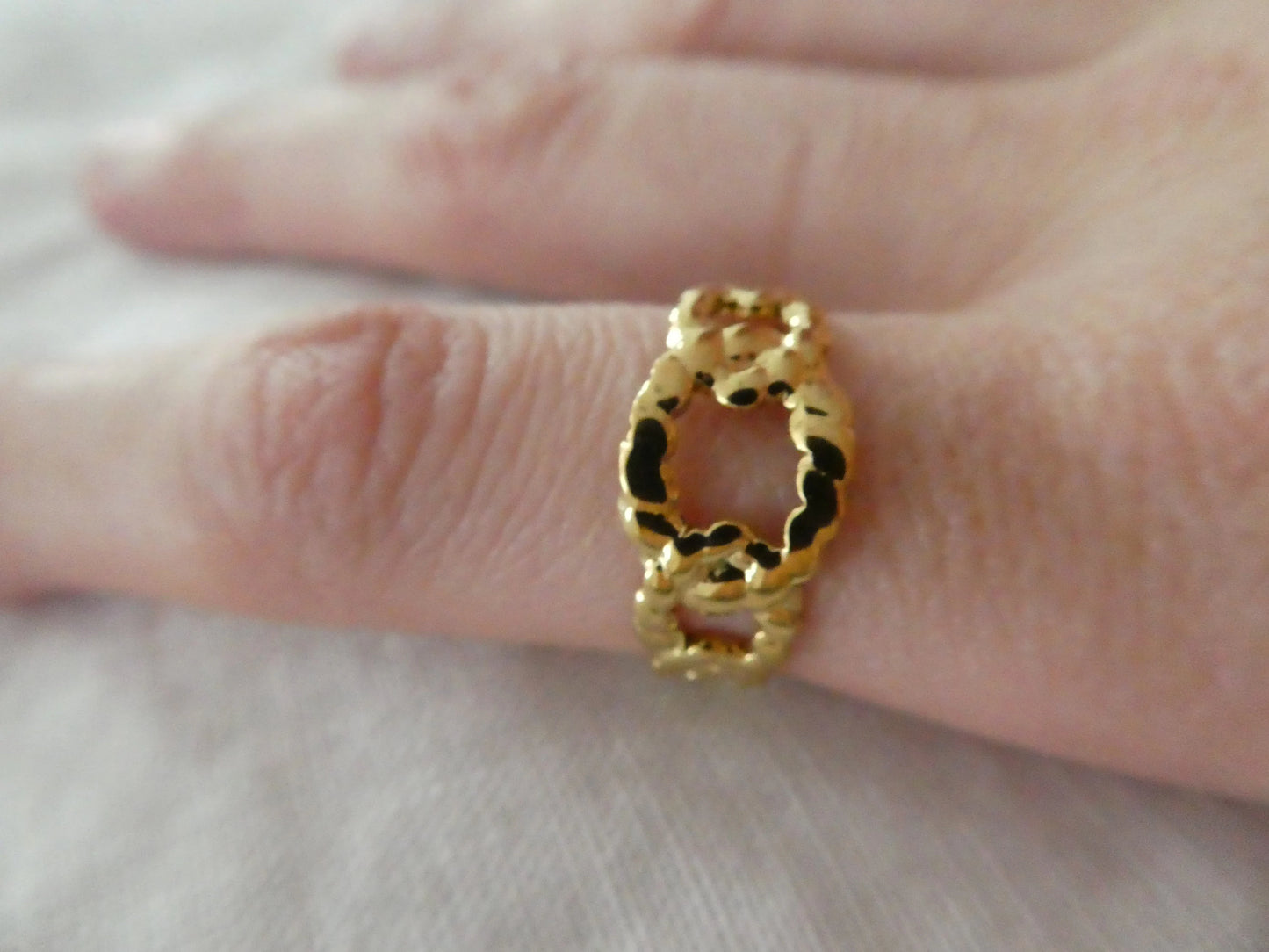 Bague femme réglable en acier inoxydable.