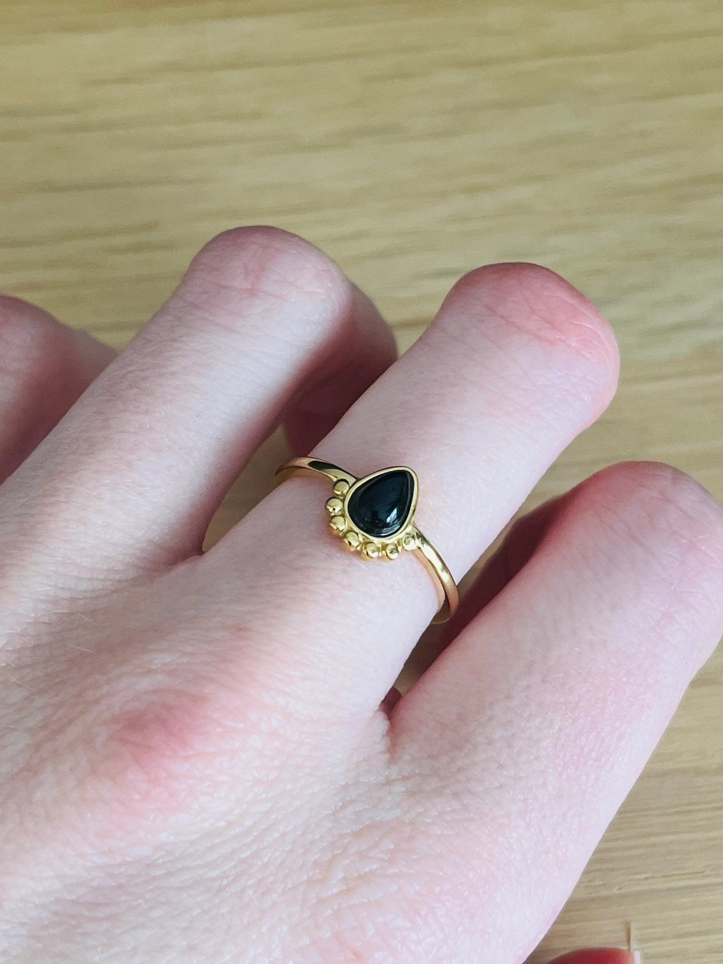 Bague fine réglable pour femme en acier inoxydable et pierre naturelle onyx noir