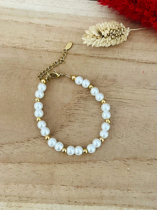 Bracelet VICTOR - perles blanches nacrées