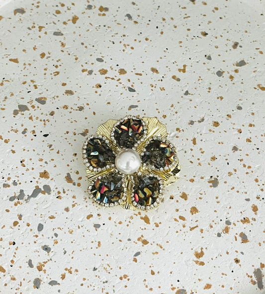 Broche fantaisie Fleur doré, marron et blanc nacré