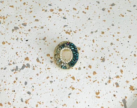 Broche fantaisie ronde verte