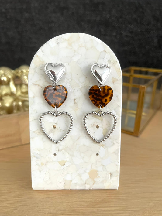 Boucles d'oreilles 3 coeurs - argenté et léopard