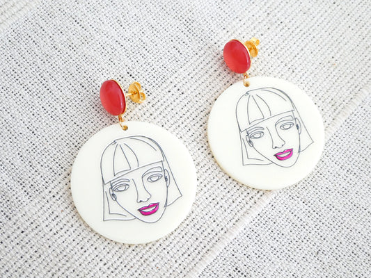 Boucles d'oreilles ALBA - Visage en acrylique écru