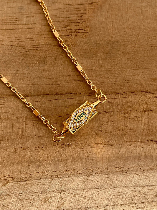 Collier LOVE plaqué or 18k et oxyde de zirconium